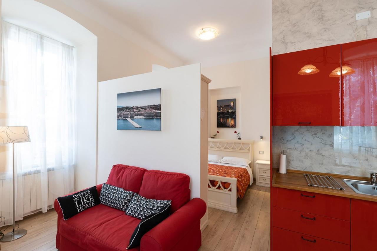 Rooms Boutique Carducci Trieszt Kültér fotó