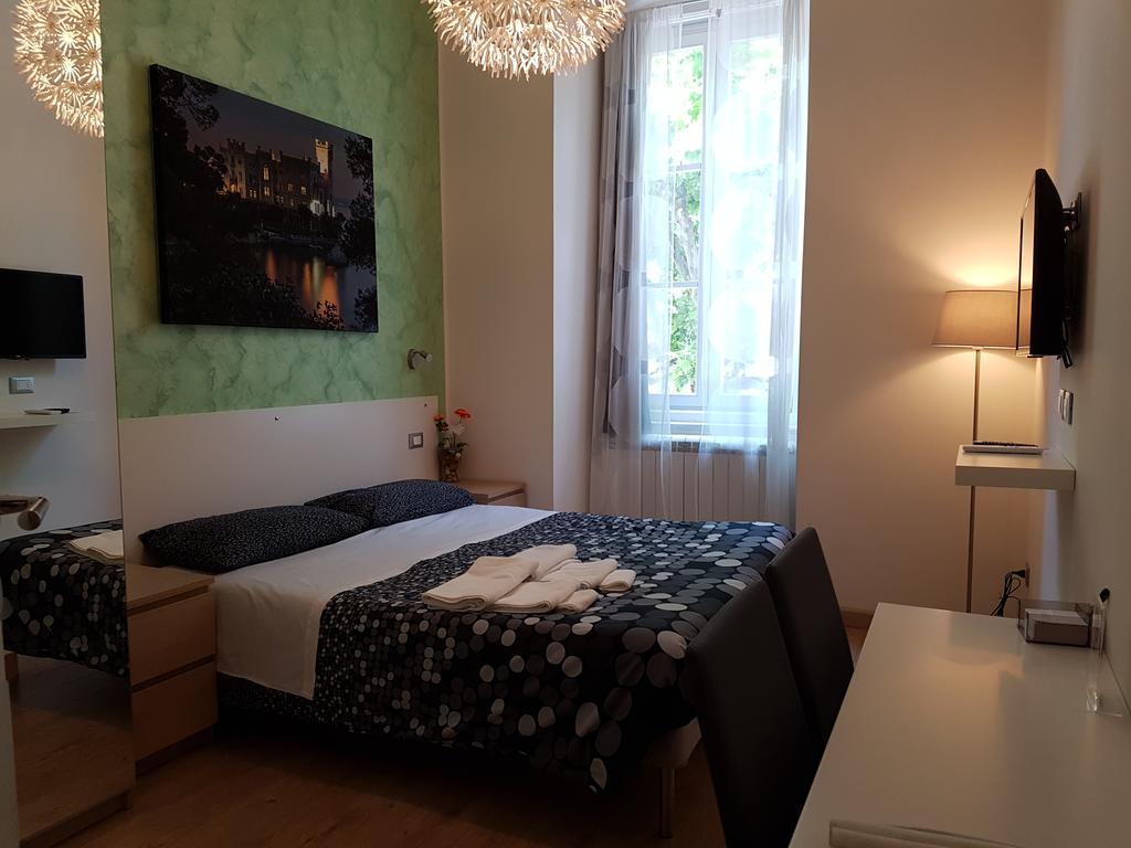Rooms Boutique Carducci Trieszt Kültér fotó