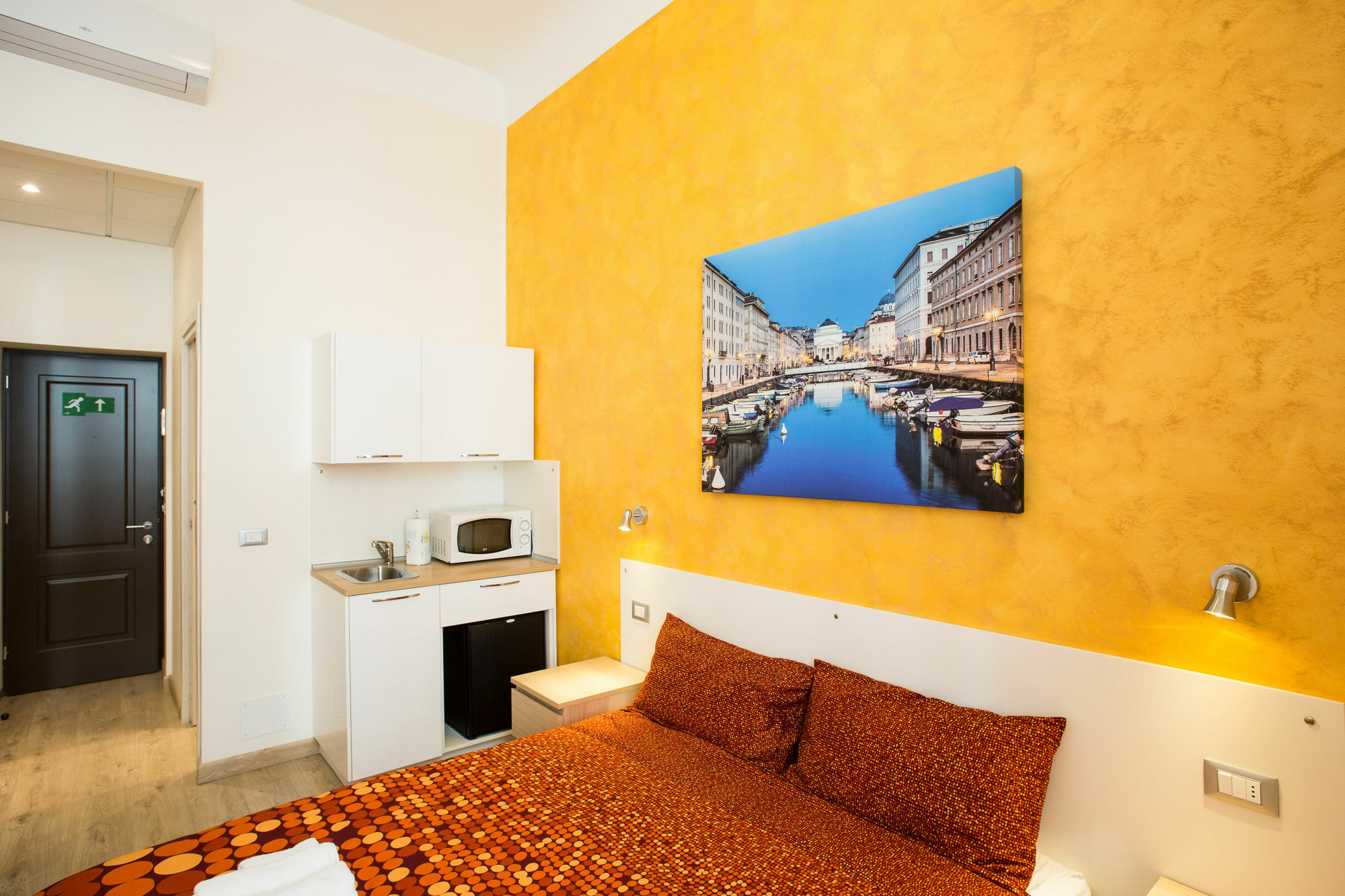 Rooms Boutique Carducci Trieszt Kültér fotó